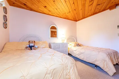 8 Crane Circle Laconia NH 03246