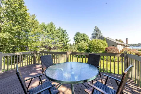 8 Crane Circle Laconia NH 03246