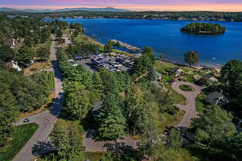 8 Crane Circle Laconia NH 03246