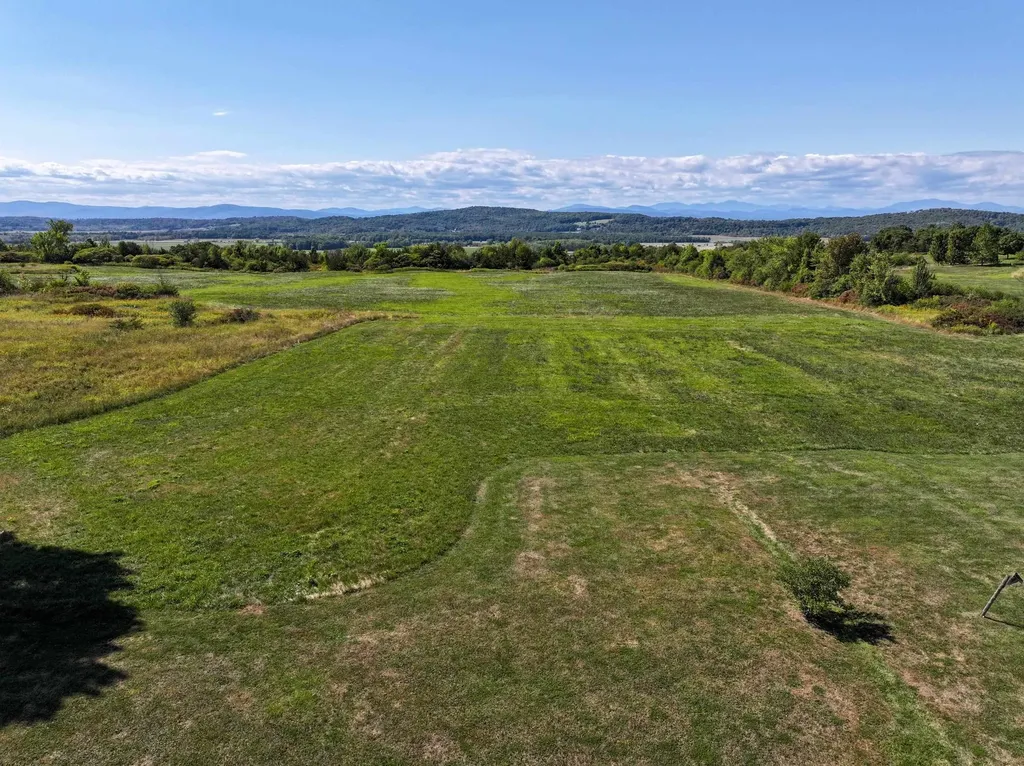 1691 N Bingham Street Cornwall VT 05753
