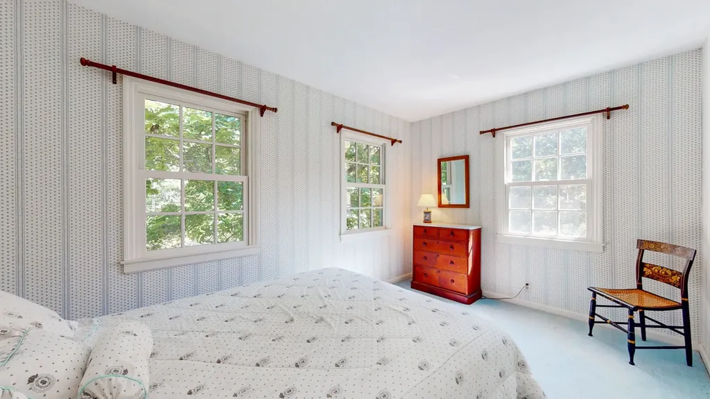 1691 N Bingham Street Cornwall VT 05753