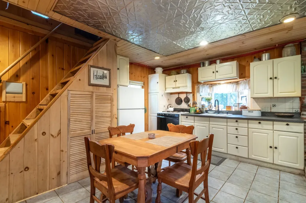 378 North Moody Hill Road Charleston VT 05872