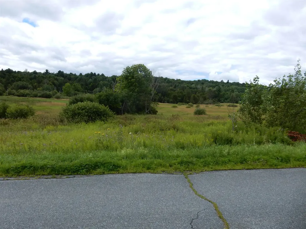 4469 Lake Road Newport Town VT 05857
