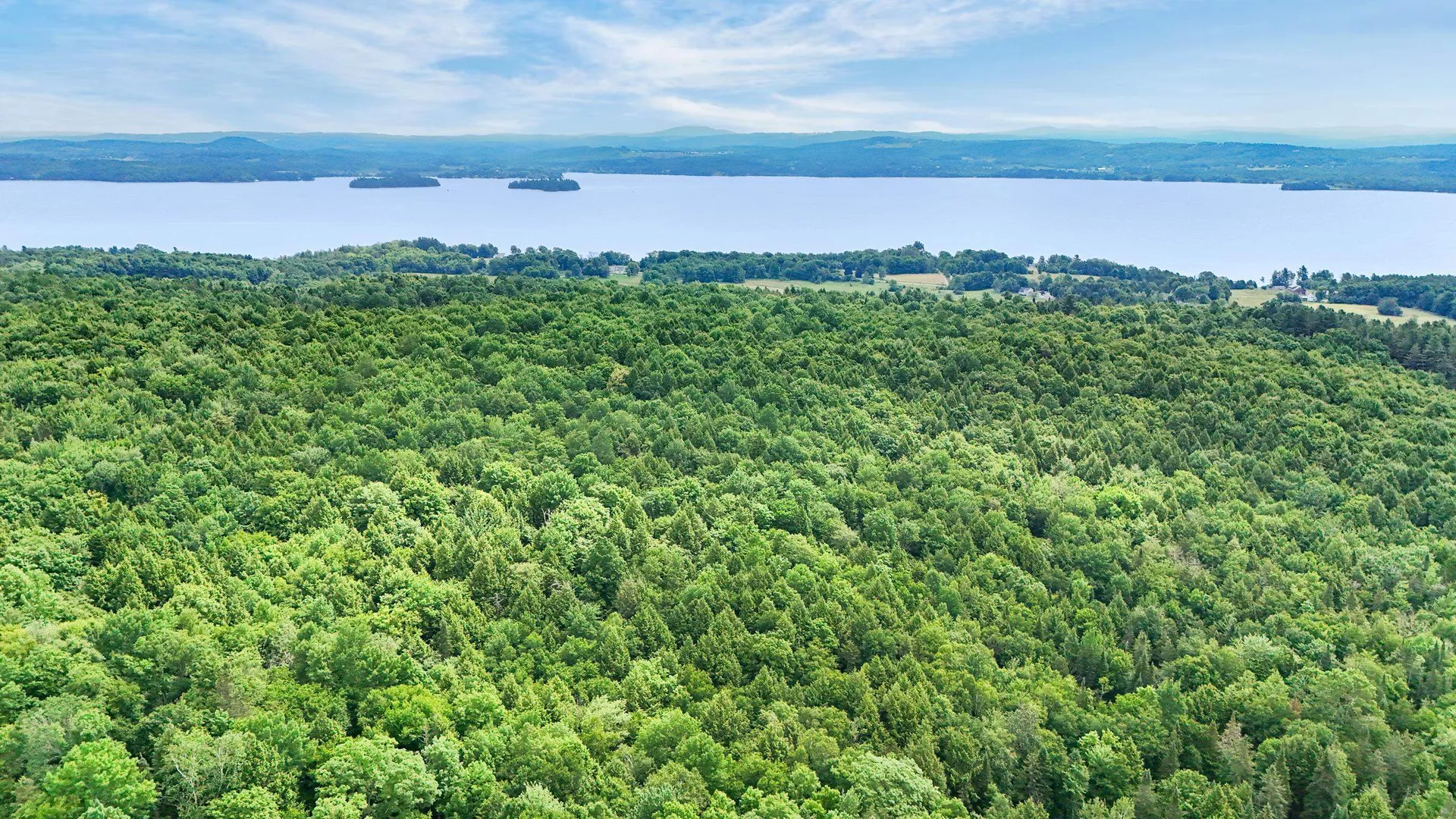 4469 Lake Road Newport Town VT 05857