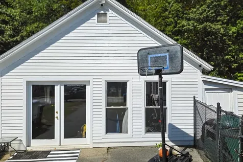 1668 Hartford Avenue Hartford VT 05001