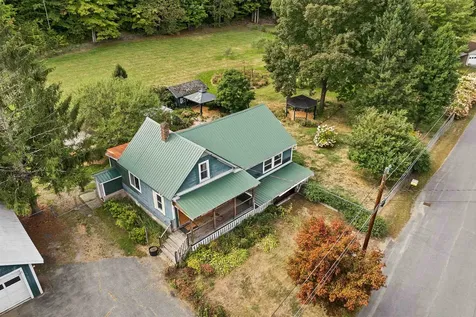 29 Woonsocket Avenue Claremont NH 03743