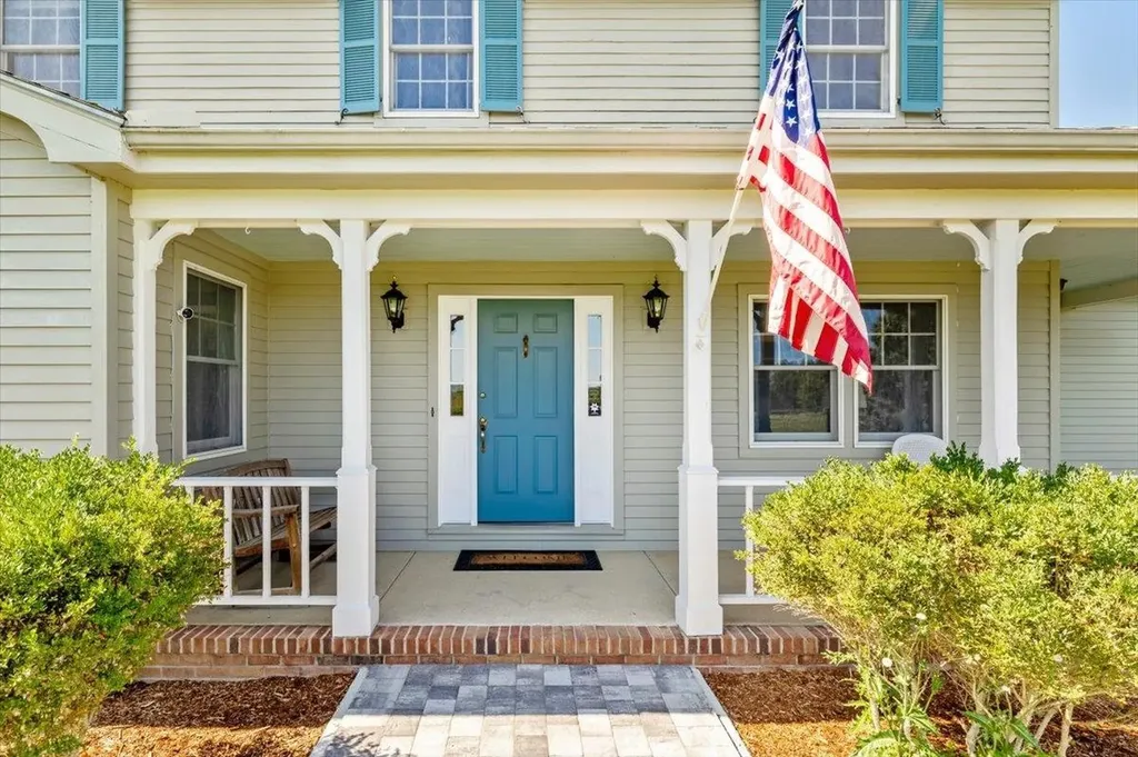 129 East Shore North Grand Isle VT 05458