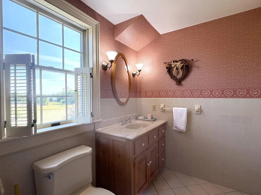 129 East Shore North Grand Isle VT 05458