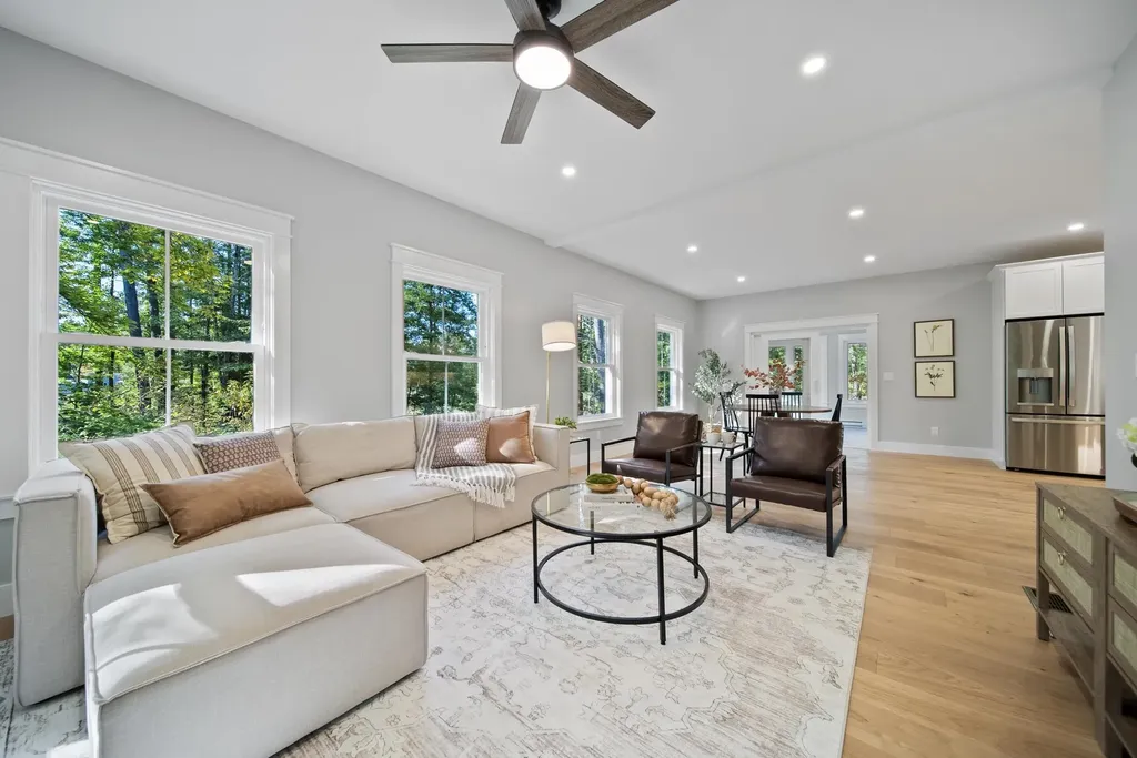 557 Mountain Road Concord NH 03301