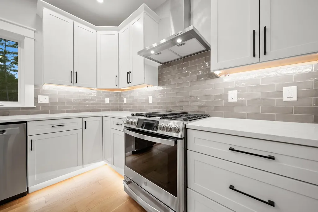 557 Mountain Road Concord NH 03301