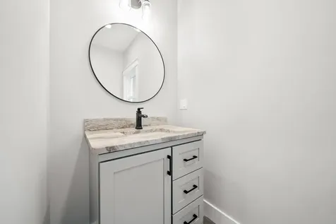 557 Mountain Road Concord NH 03301