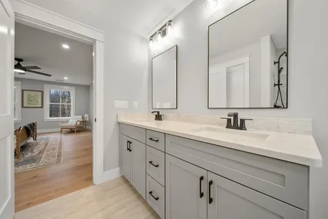 557 Mountain Road Concord NH 03301