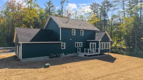 557 Mountain Road Concord NH 03301