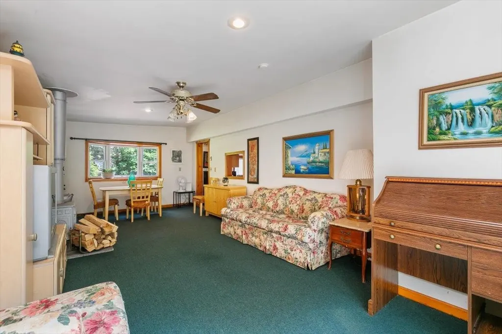 3 Stanwood Road Salem NH 03079