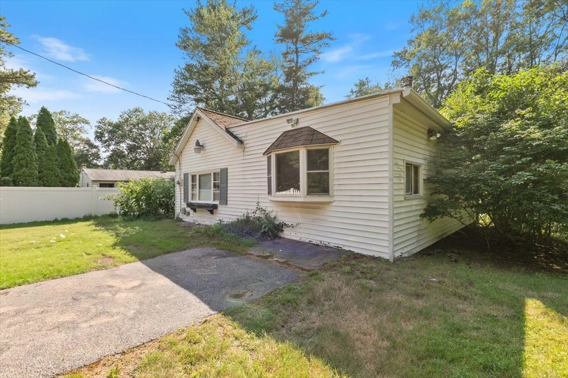 3 Stanwood Road Salem NH 03079