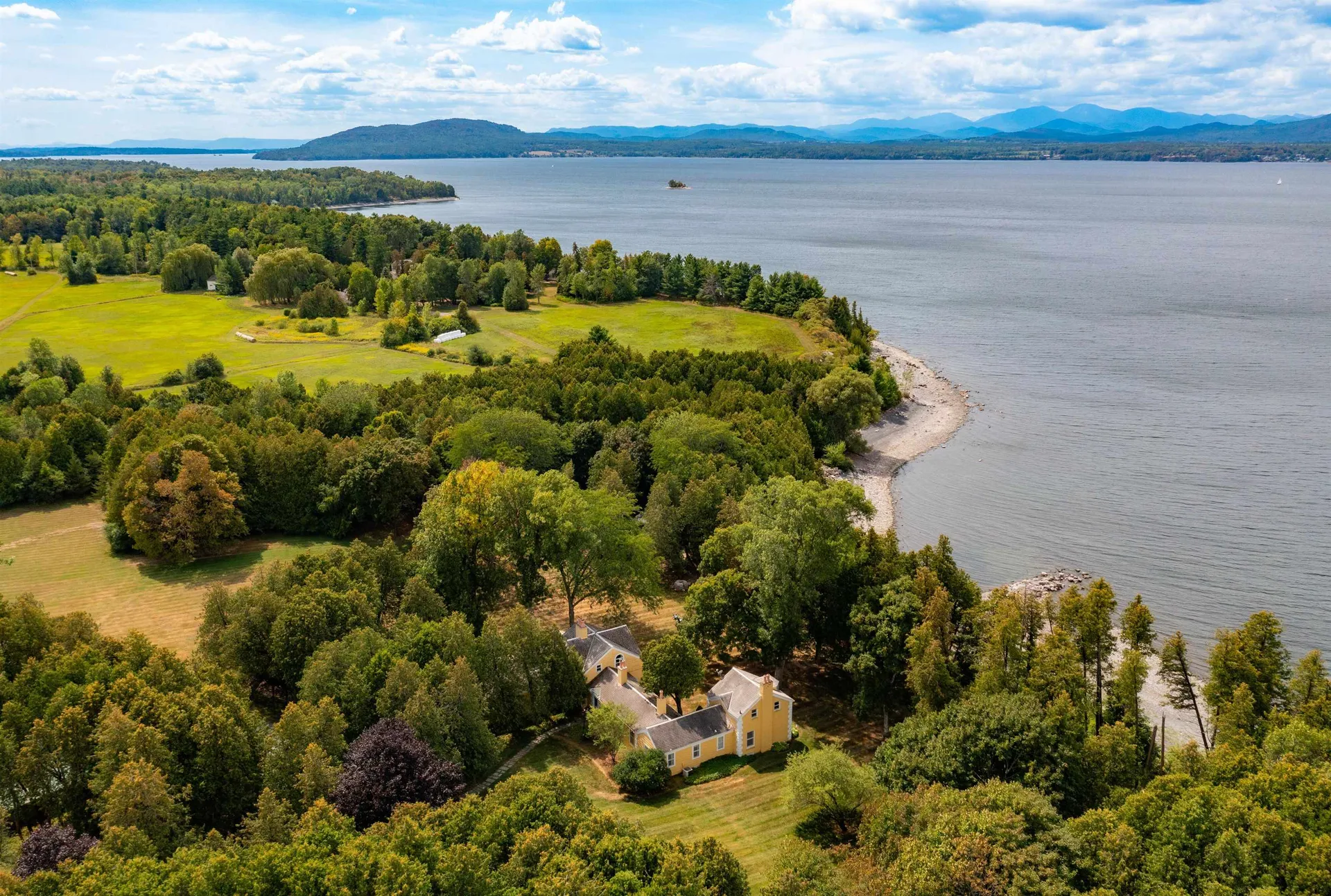 Charlotte VT, 955 Whalley Road