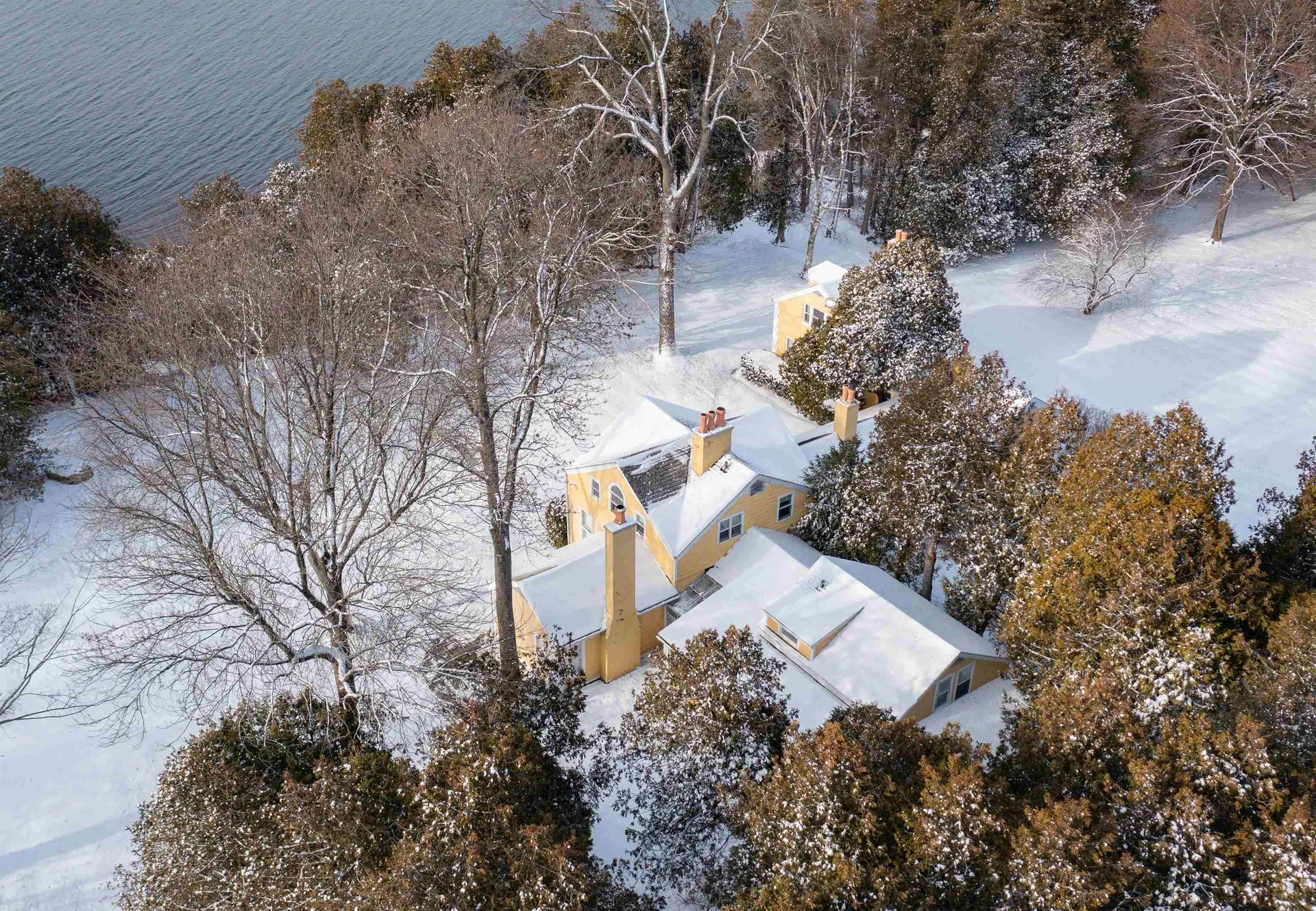 Charlotte VT, 955 Whalley Road