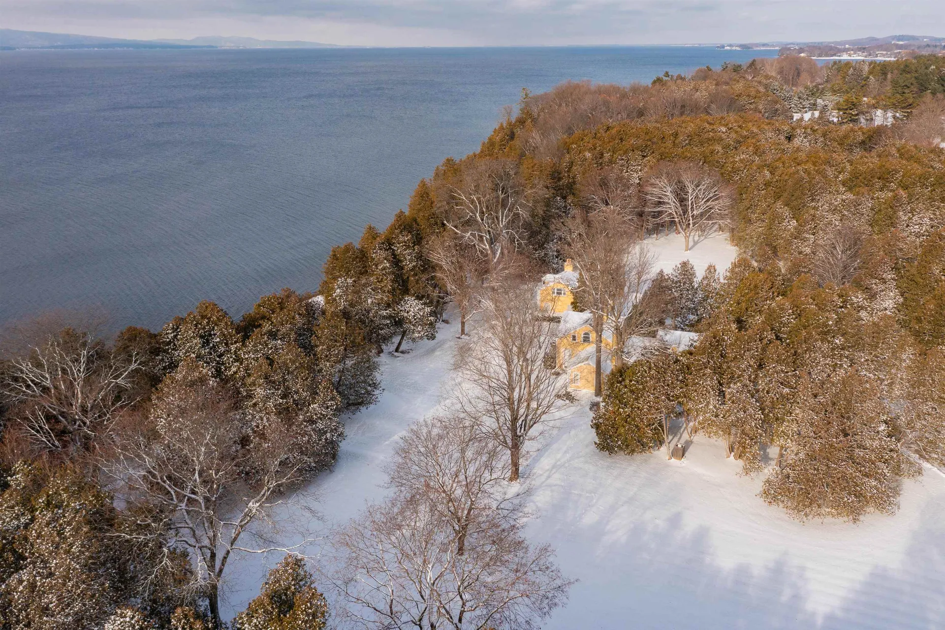 955 Whalley Road Charlotte VT 05445