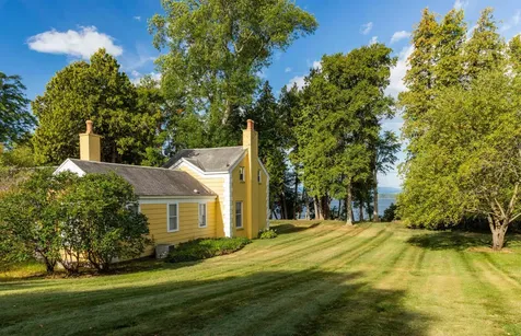 955 Whalley Road Charlotte VT 05445