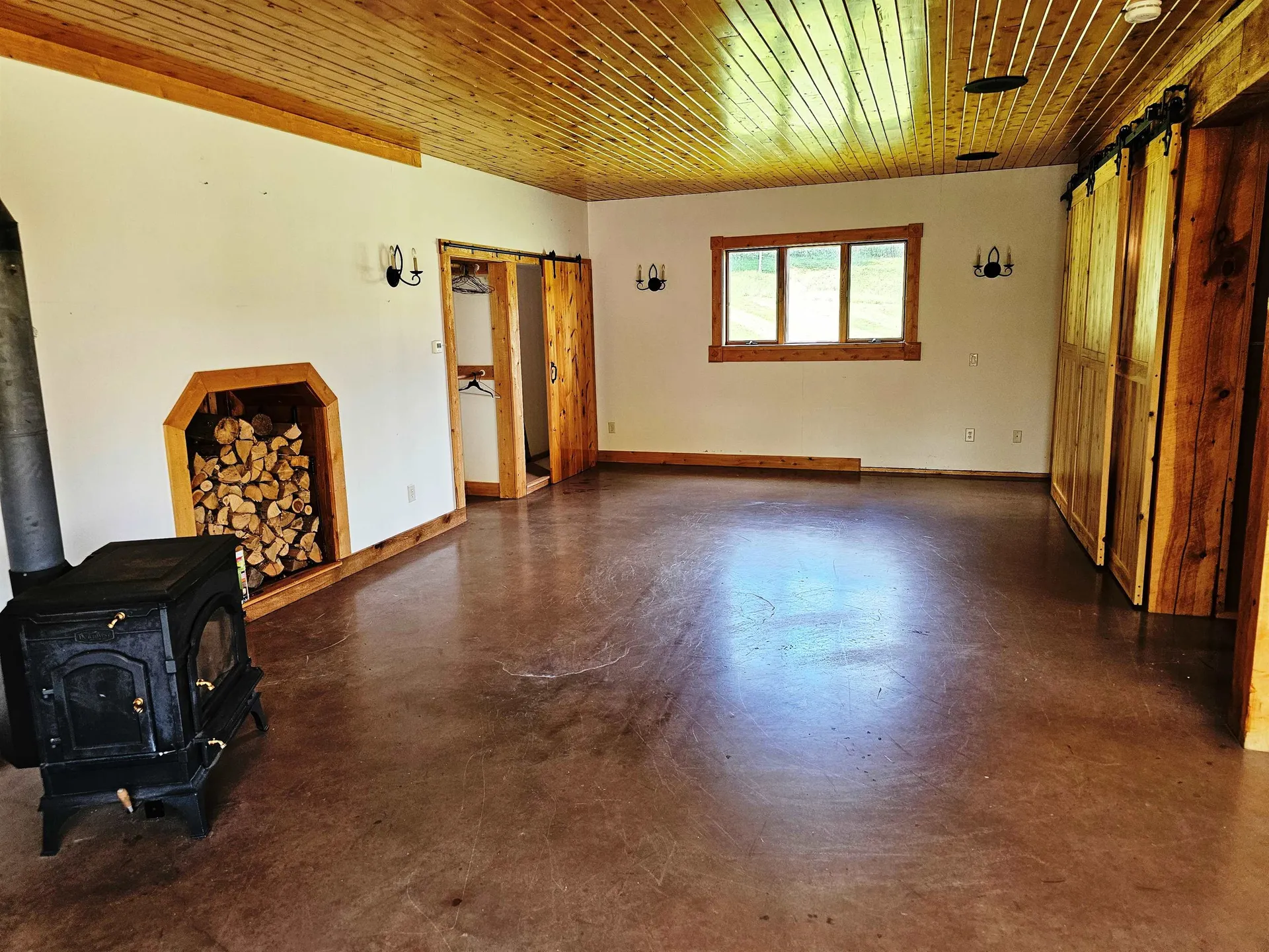 2610 Vt Route 105 Derby VT 05829