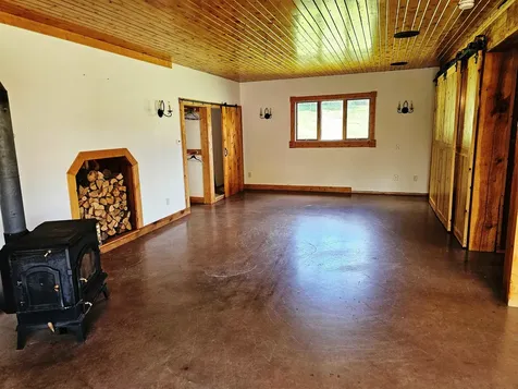 2610 Vt Route 105 Derby VT 05829