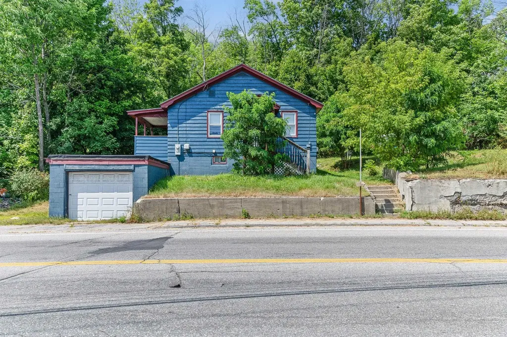 166 Glen Avenue Berlin NH 03570