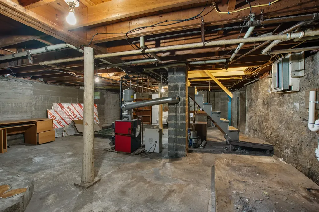 166 Glen Avenue Berlin NH 03570