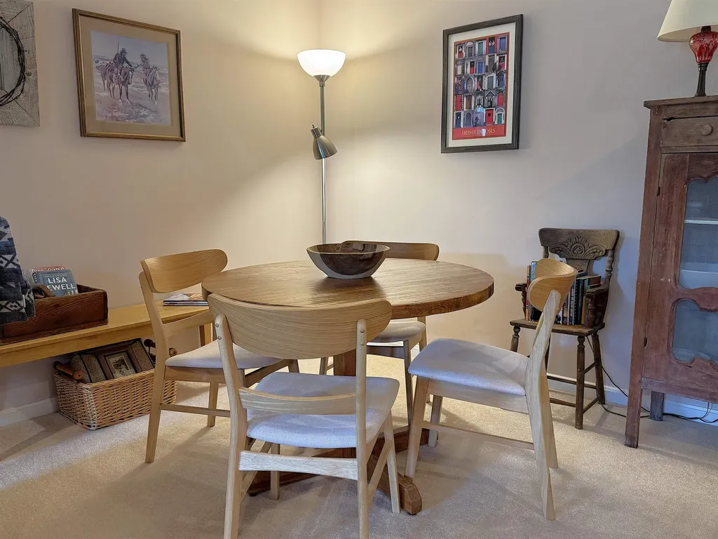 20 Lantern Lane Kingston NH 03848