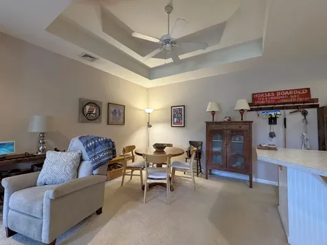 20 Lantern Lane Kingston NH 03848