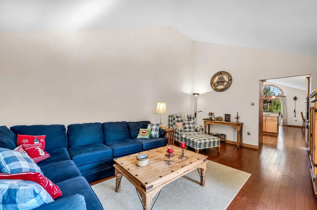 33 Carinthia Road Dover VT 05356