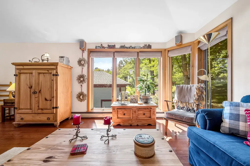 33 Carinthia Road Dover VT 05356