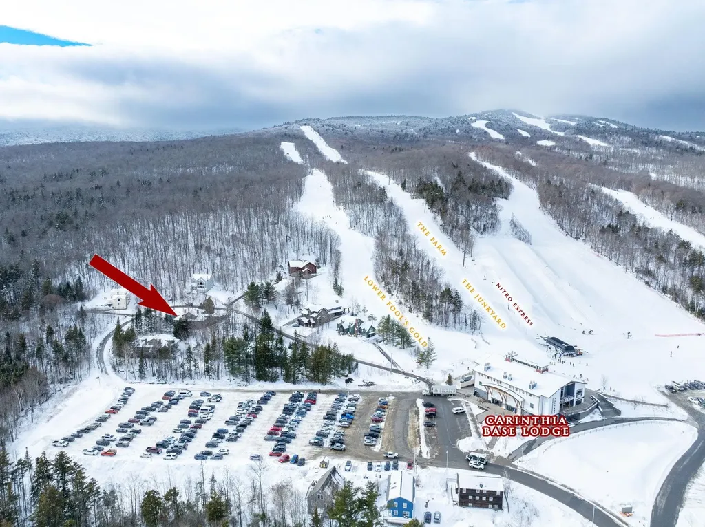 33 Carinthia Road Dover VT 05356