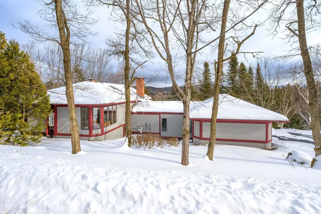 33 Carinthia Road Dover VT 05356