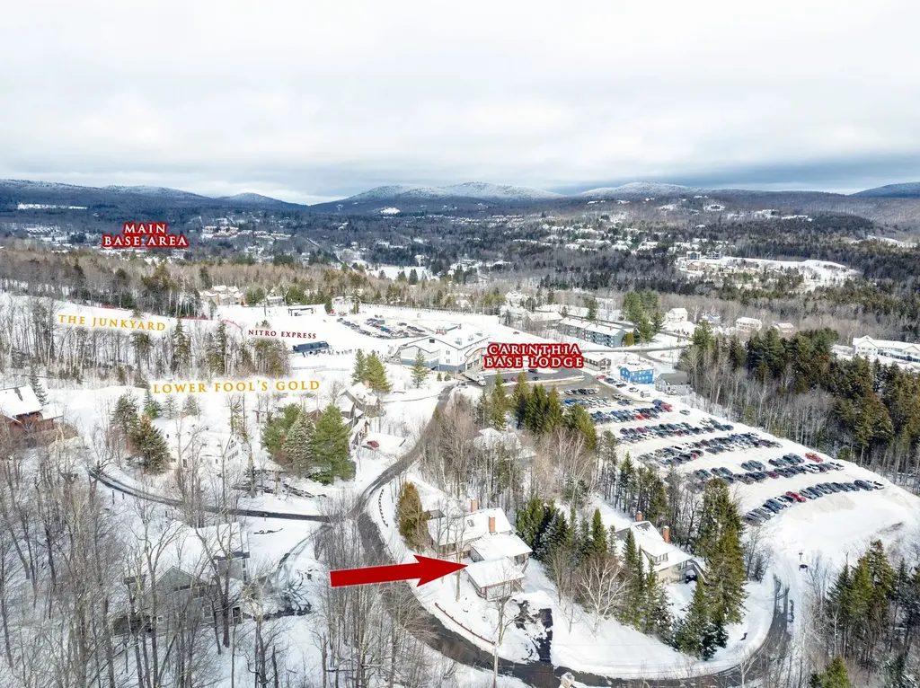 33 Carinthia Road Dover VT 05356