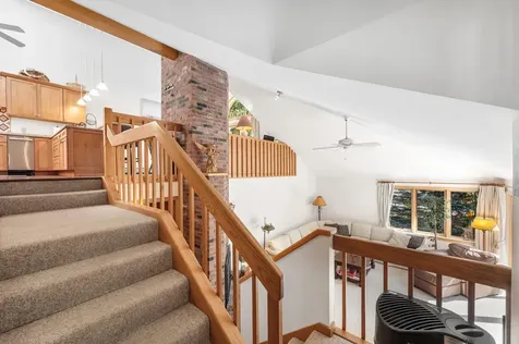 33 Carinthia Road Dover VT 05356