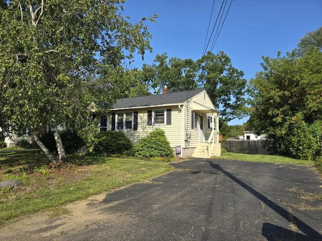 16 Myers Court South Burlington VT 05403