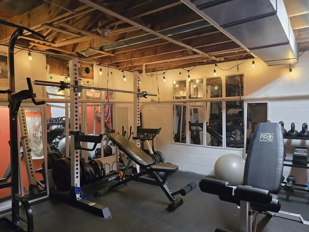 16 Myers Court South Burlington VT 05403