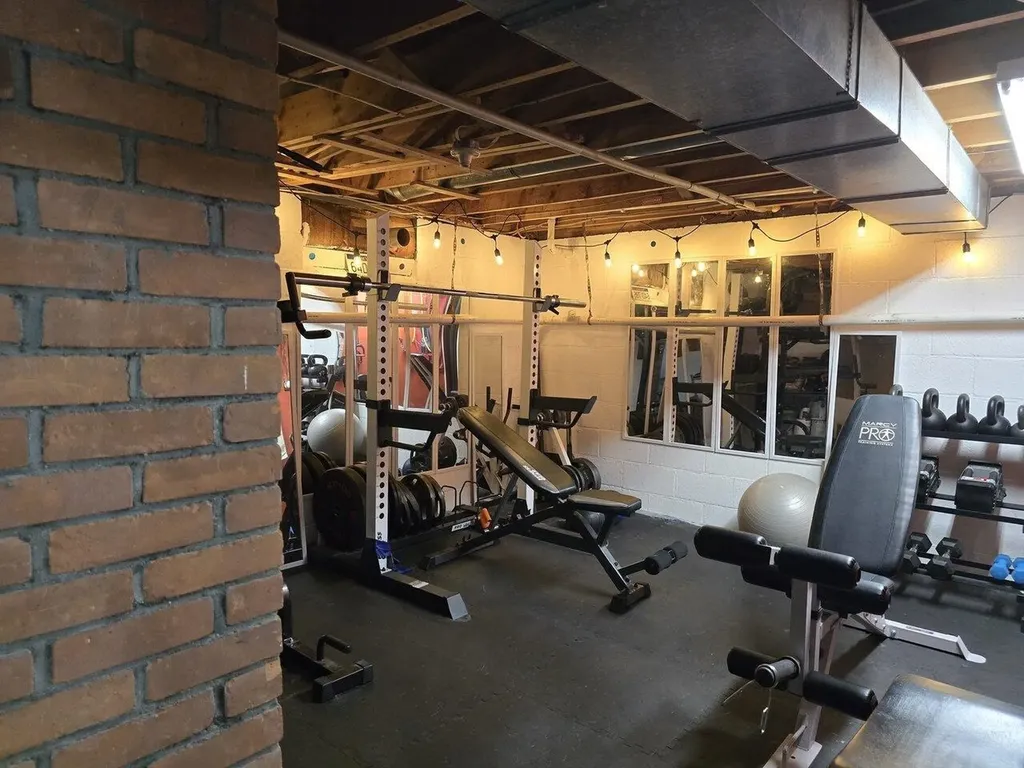 16 Myers Court South Burlington VT 05403