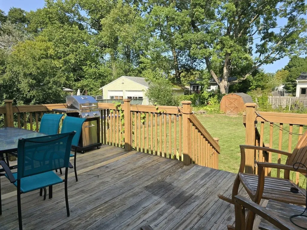 16 Myers Court South Burlington VT 05403