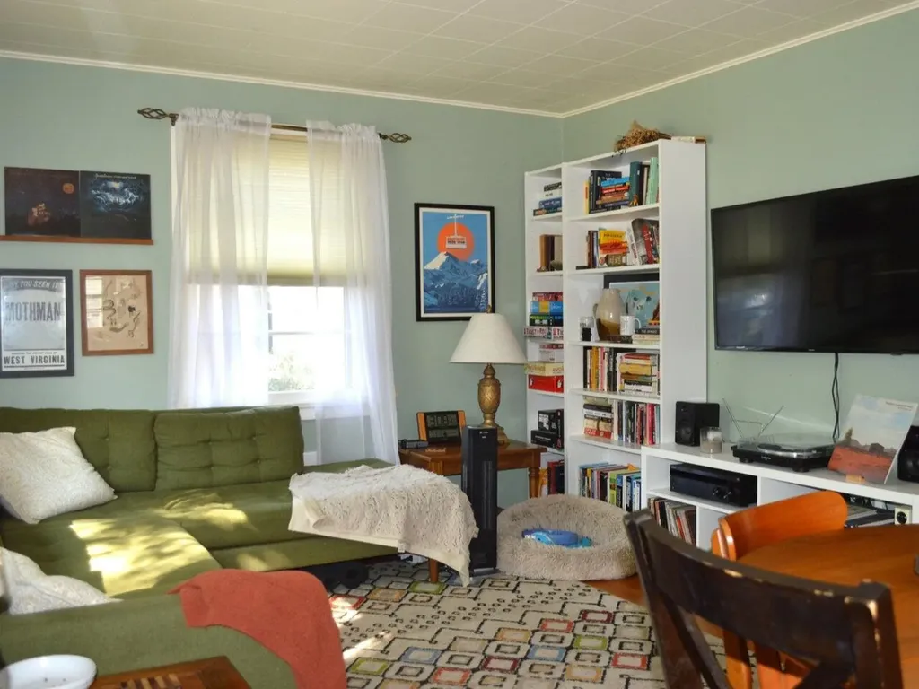 16 Myers Court South Burlington VT 05403