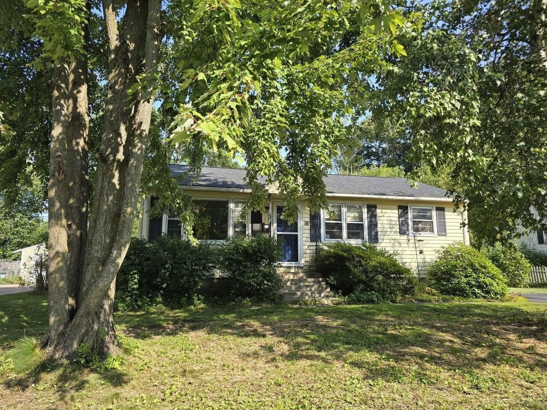 16 Myers Court South Burlington VT 05403