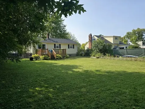 16 Myers Court South Burlington VT 05403