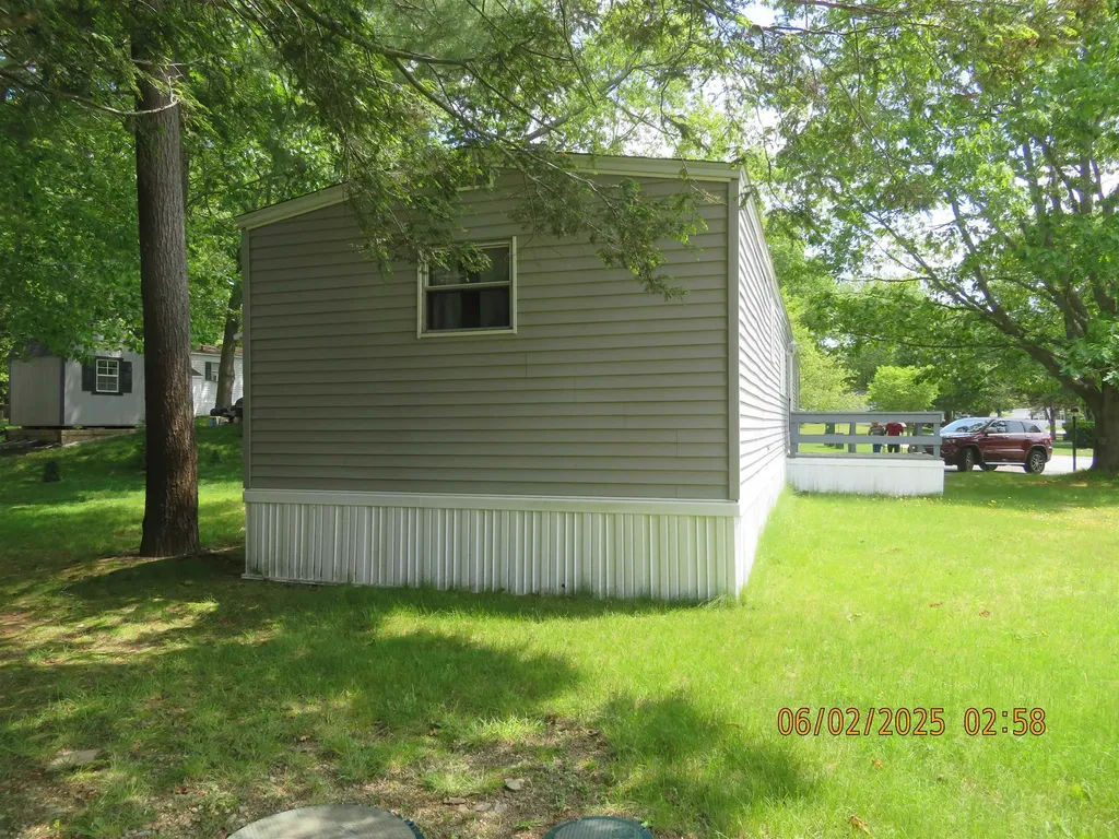 4 Slate Run North Hampton NH 03862