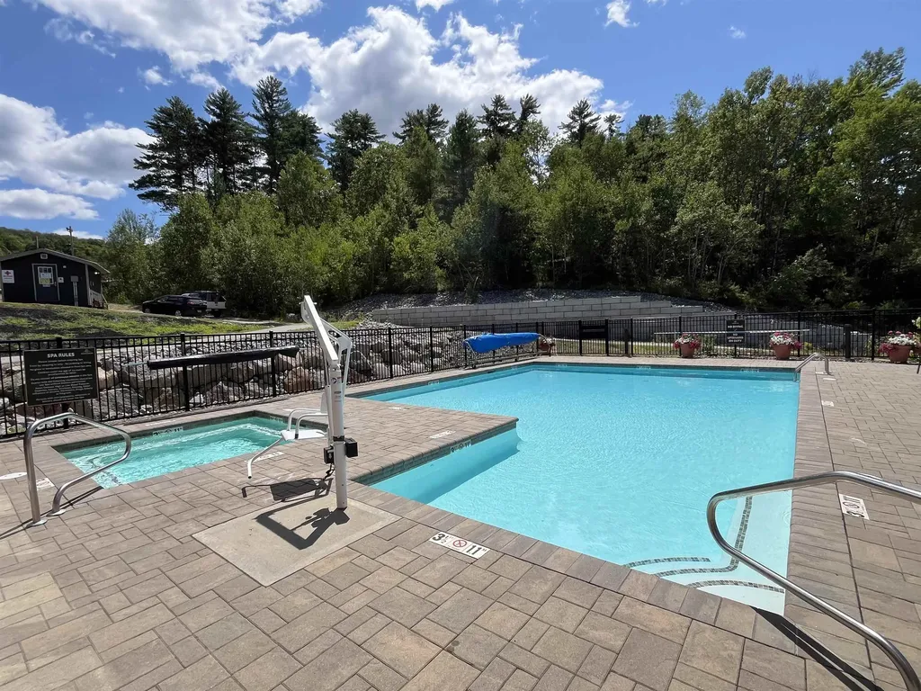 243 Skimobile Road Conway NH 03860