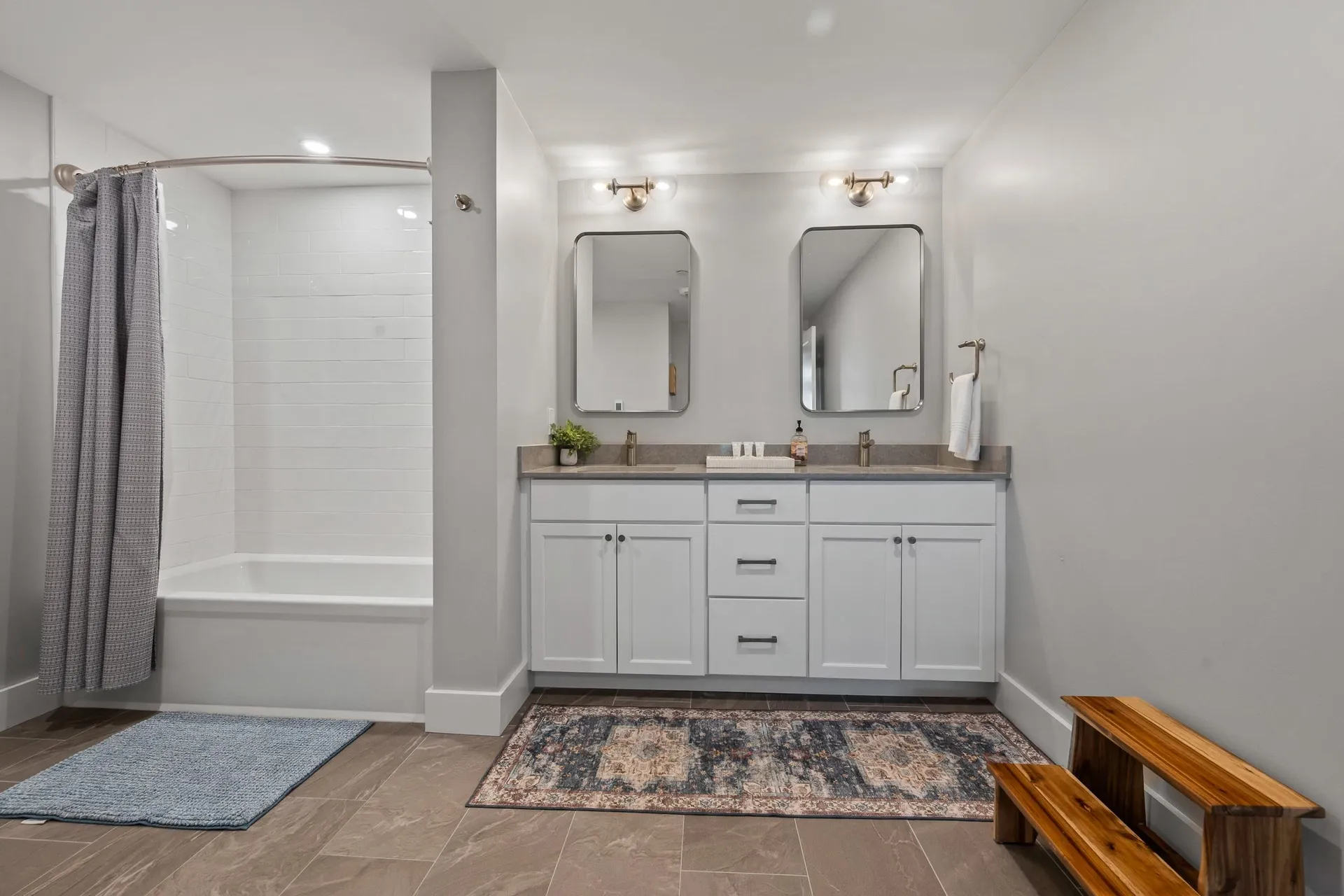 243 Skimobile Road Conway NH 03860