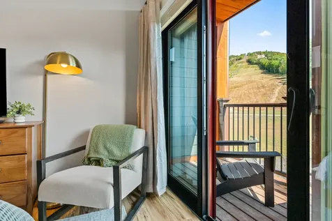 243 Skimobile Road Conway NH 03860