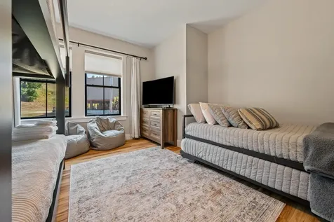 243 Skimobile Road Conway NH 03860