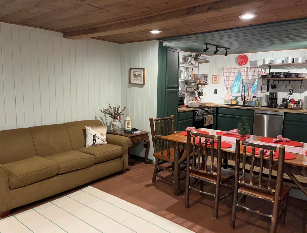 645 Stratton Arlington Road Wardsboro VT 05360