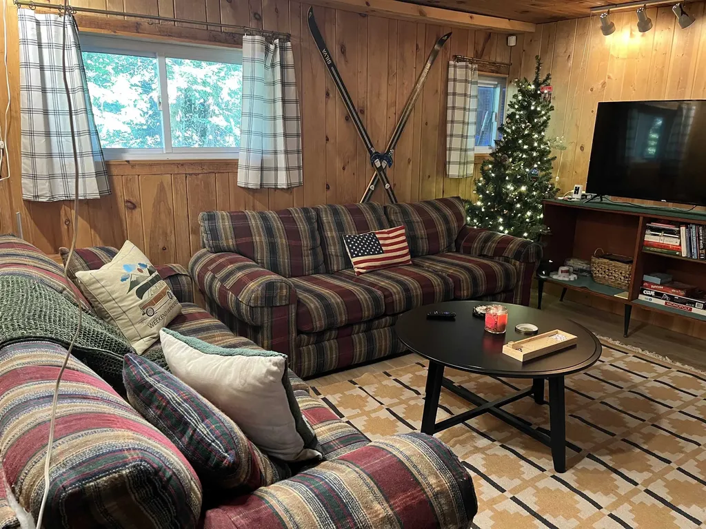 645 Stratton Arlington Road Wardsboro VT 05360