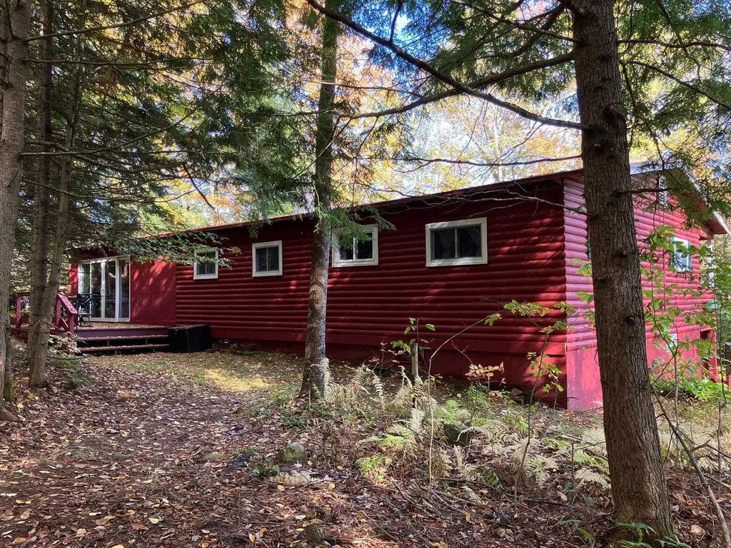 645 Stratton Arlington Road Wardsboro VT 05360